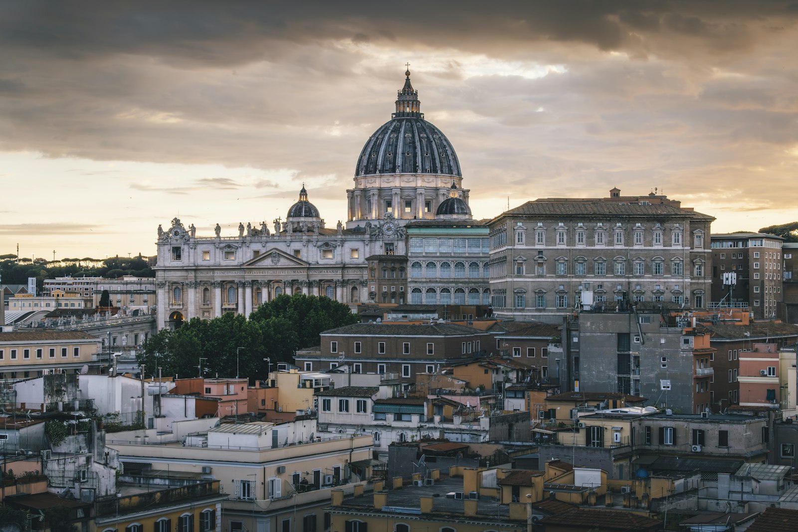 Le Pape s'oppose à l'aide à mourir !